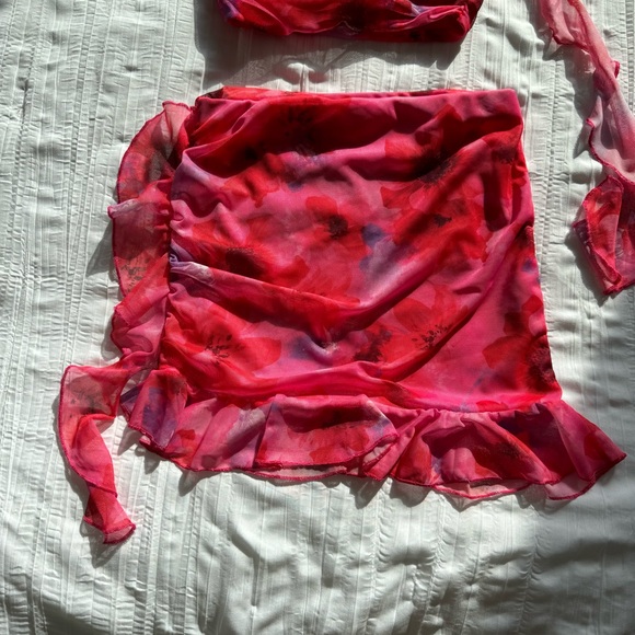 NWT Pink & Purple Floral Mesh Ruffle Detail Top & Mini Skirt A size 4 / small - Picture 7 of 8